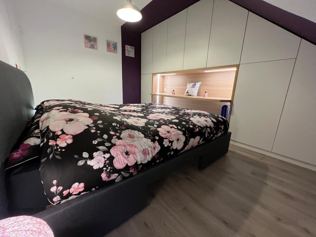 T3 Flat Moderne Sur 2 Etages Metro Parking Free Entrance Autonome Leilighet Rouen Eksteriør bilde