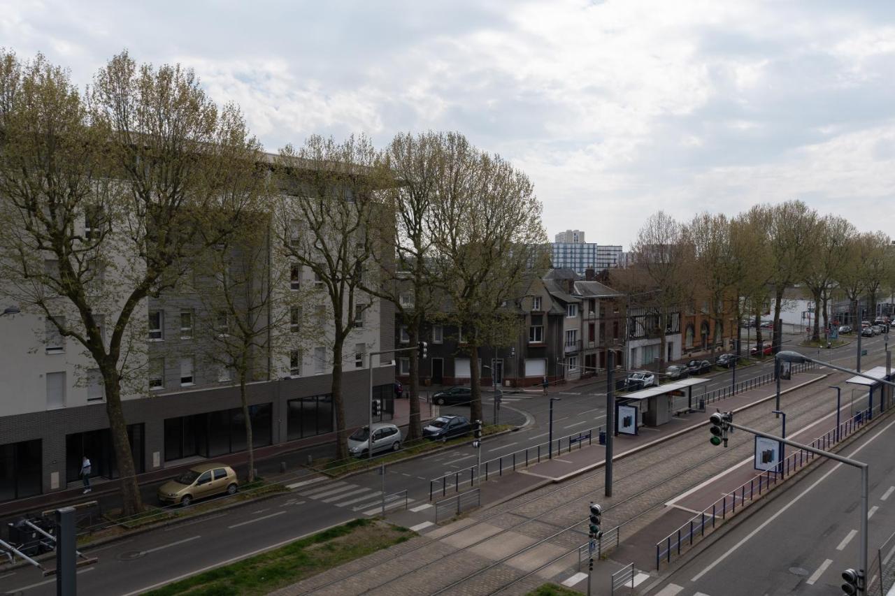 T3 Flat Moderne Sur 2 Etages Metro Parking Free Entrance Autonome Leilighet Rouen Eksteriør bilde